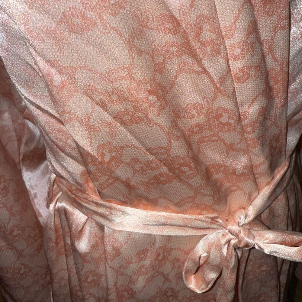 Vintage Miss Dior Pink Satin Robe - Picture 2 of 5